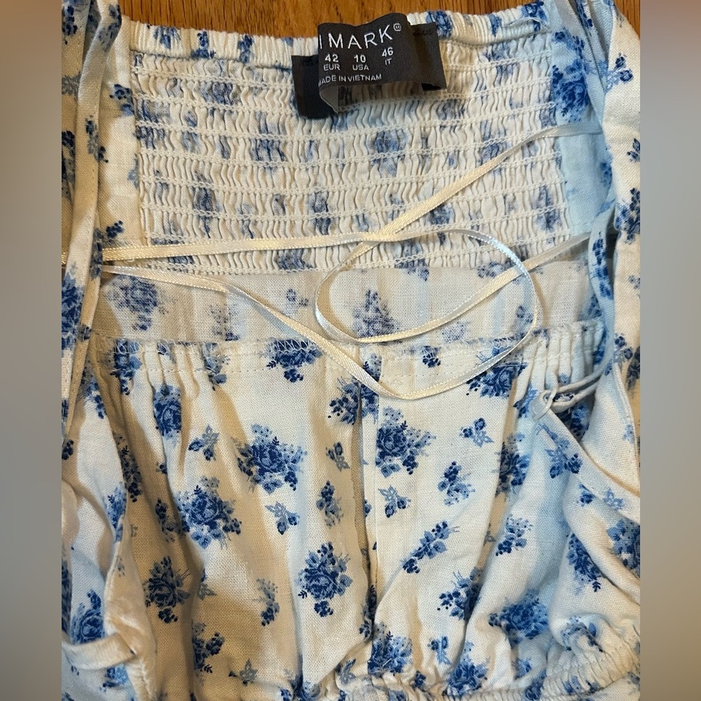 White & Blue Floral Dress - Picture 6 of 9